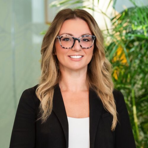 Julie&nbsp;McNamara Photo